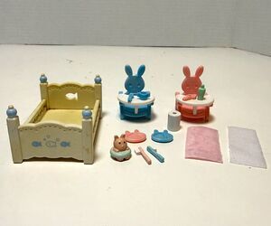 Sylvanian Families Calico Critters Baby Nursery Triplet Set Accessories VTG